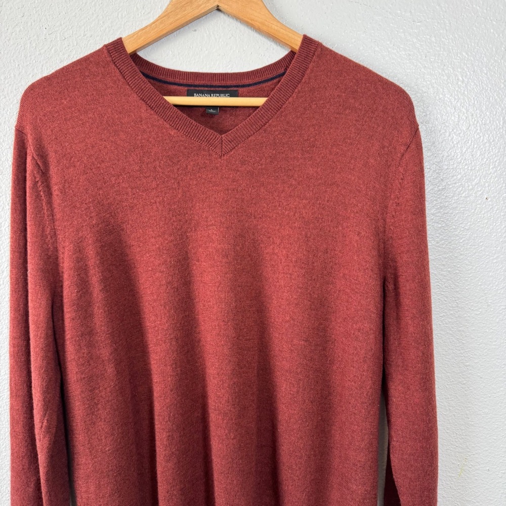 Banana Republic V Neck Merino Wool Sweater Men's Size L Red Long Sleeve Pullover - Picture 7 of 7